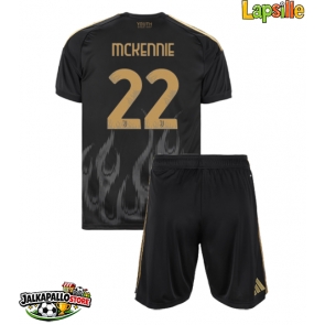 Juventus Weston McKennie #22 Kolmaspaita Lapsille 2026-27 Lyhythihainen (+ shortsit)